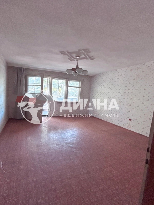 Till salu  2 sovrum Plovdiv , Mladejki Halm , 114 kvm | 11119283 - bild [3]