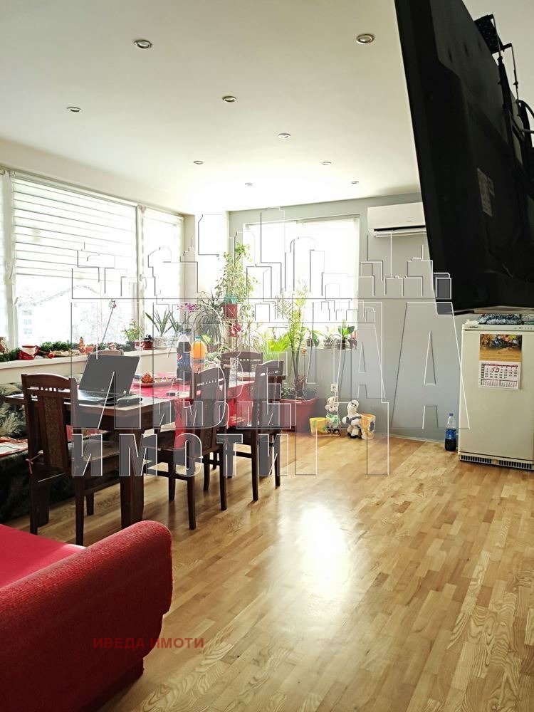 Продава ЕТАЖ ОТ КЪЩА, гр. Варна, Виница, снимка 2 - Етаж от къща - 54503969