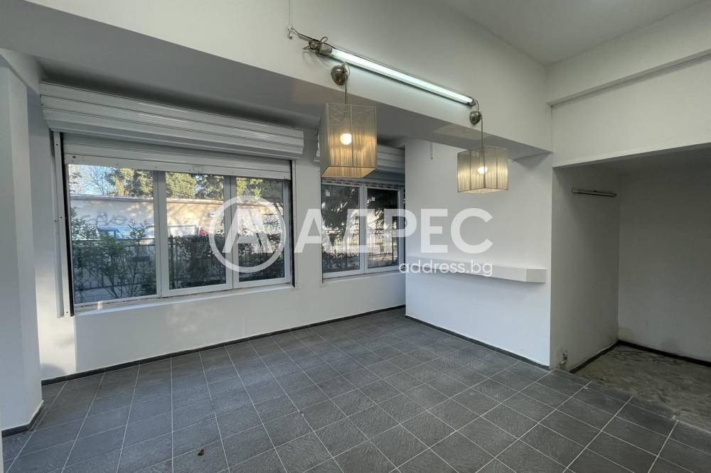 Продава ЕТАЖ ОТ КЪЩА, гр. София, Карпузица, снимка 3 - Етаж от къща - 54344916