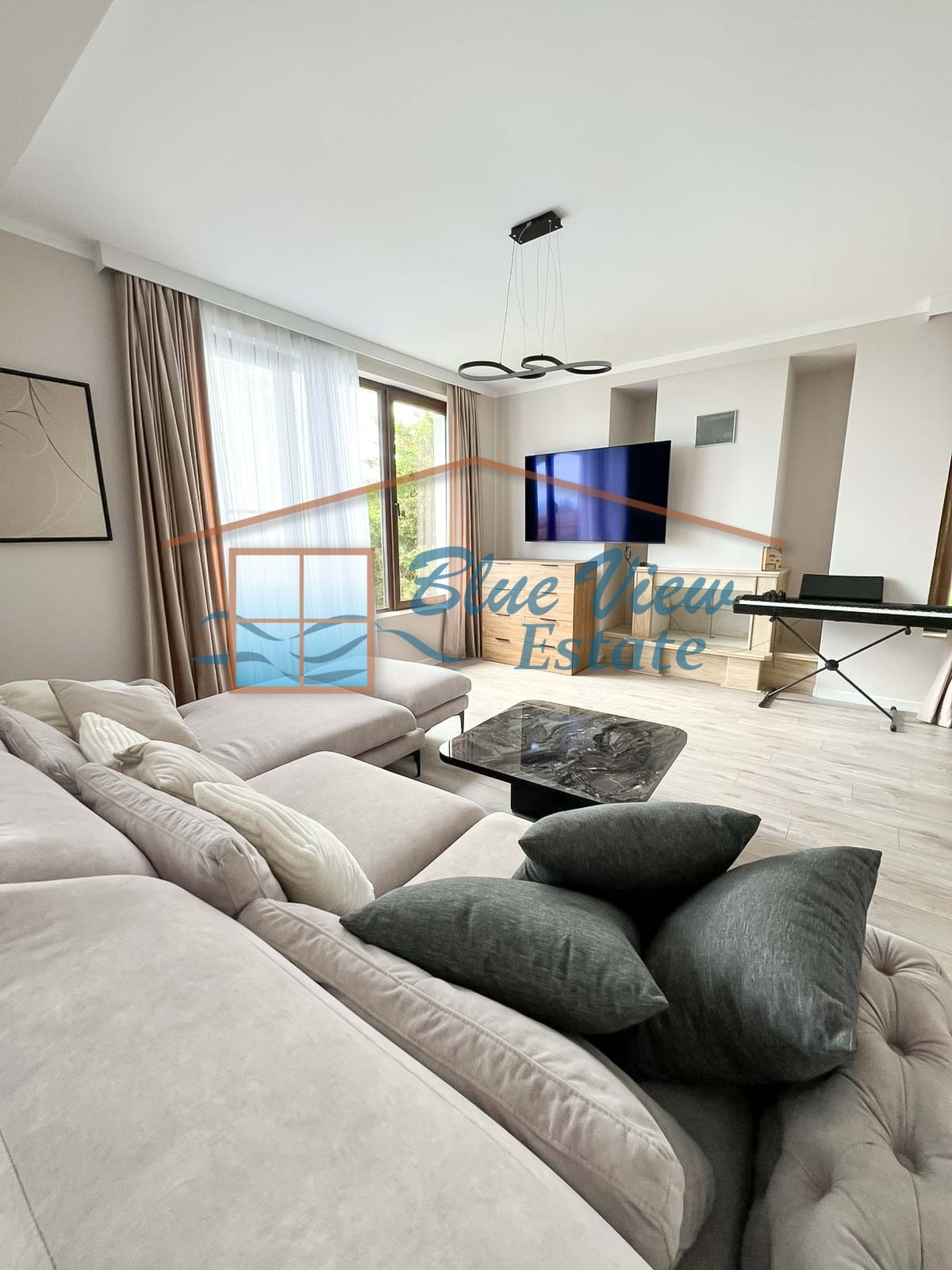 Продава КЪЩА, гр. Балчик, област Добрич, снимка 5 - Къщи - 54165645