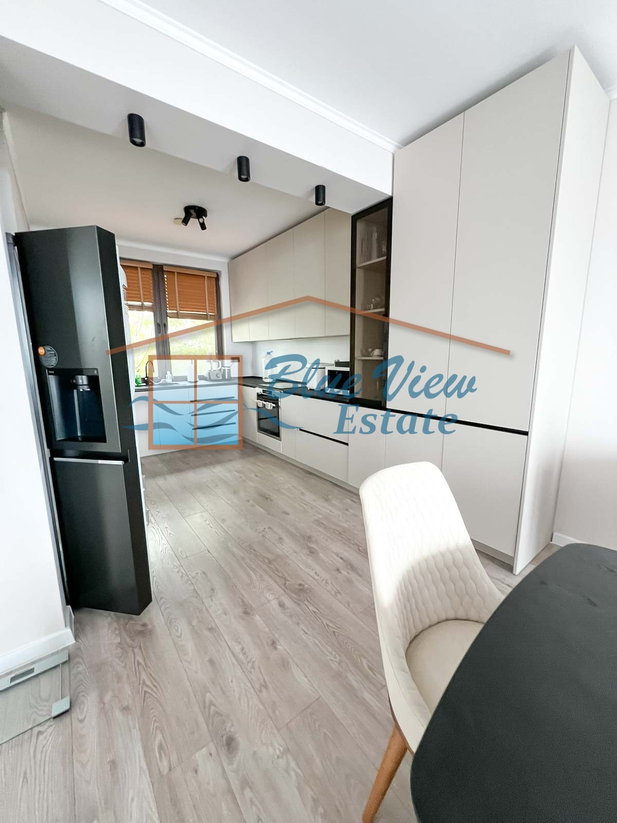 Продава КЪЩА, гр. Балчик, област Добрич, снимка 7 - Къщи - 54165645