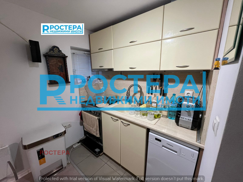 Продава КЪЩА, с. Стража, област Търговище, снимка 6 - Къщи - 48527060