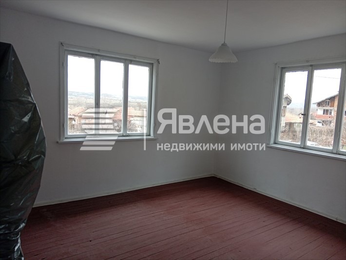 Продава КЪЩА, с. Пороминово, област Кюстендил, снимка 5 - Къщи - 48622500