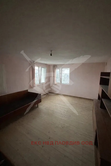 Продава КЪЩА, с. Куртово Конаре, област Пловдив