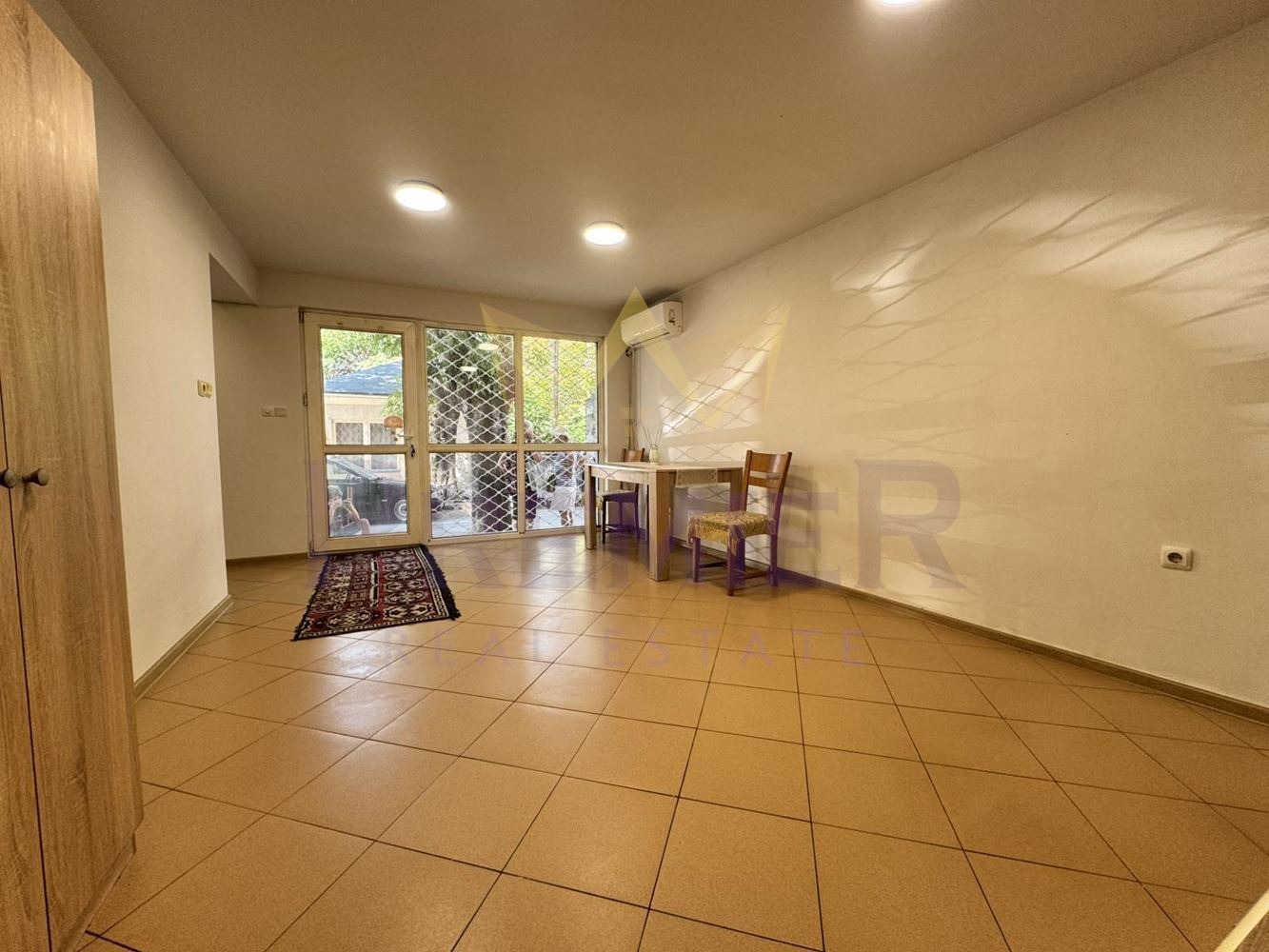 Продава ОФИС, гр. Варна, Погреби, снимка 5 - Офиси - 56082746