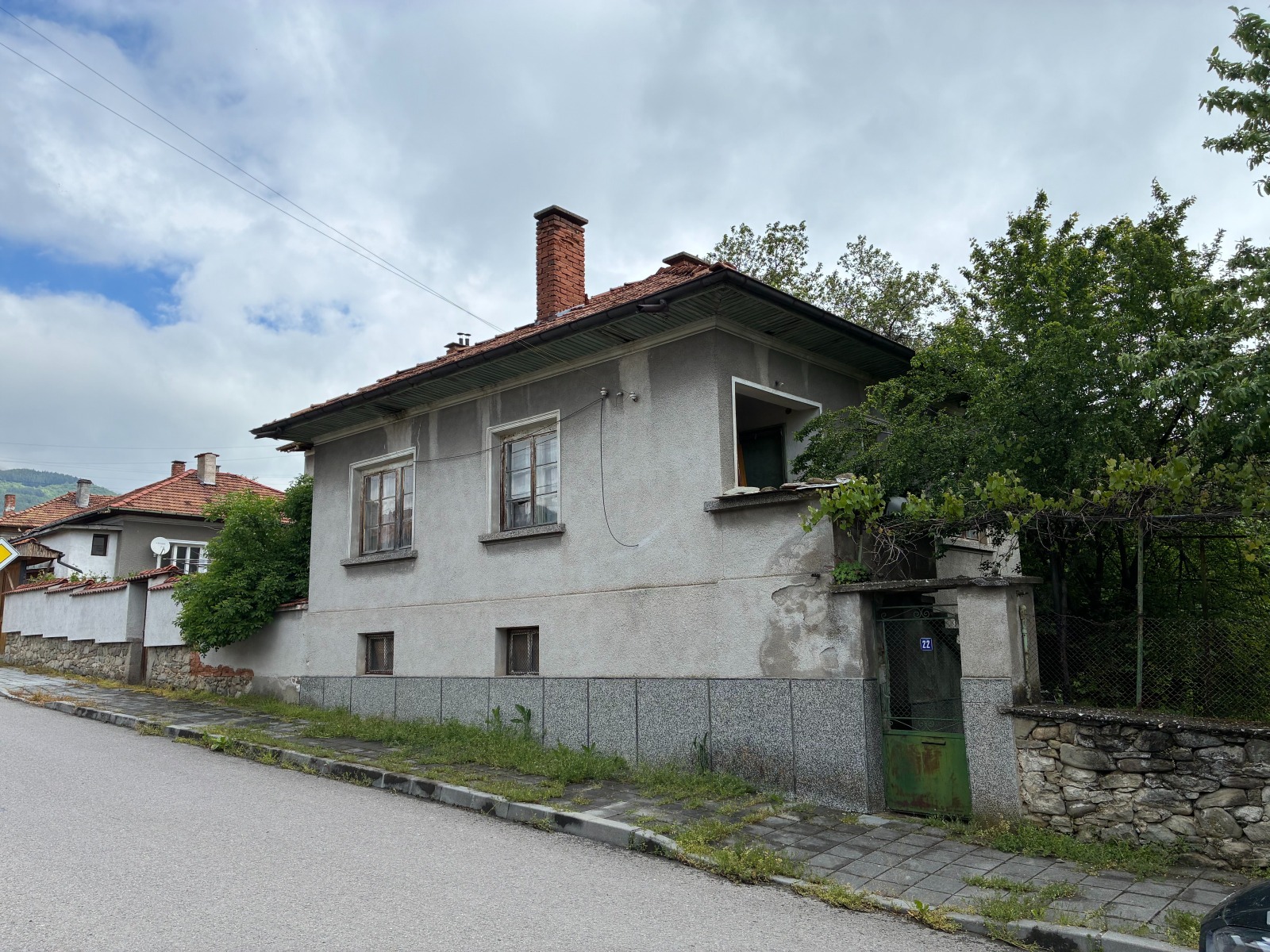 Продава КЪЩА, с. Мирково, област София област