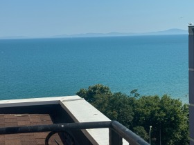Продава  3-стаен, гр. Несебър
