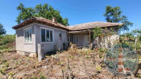 Maison Chabla, région de Dobritch 1