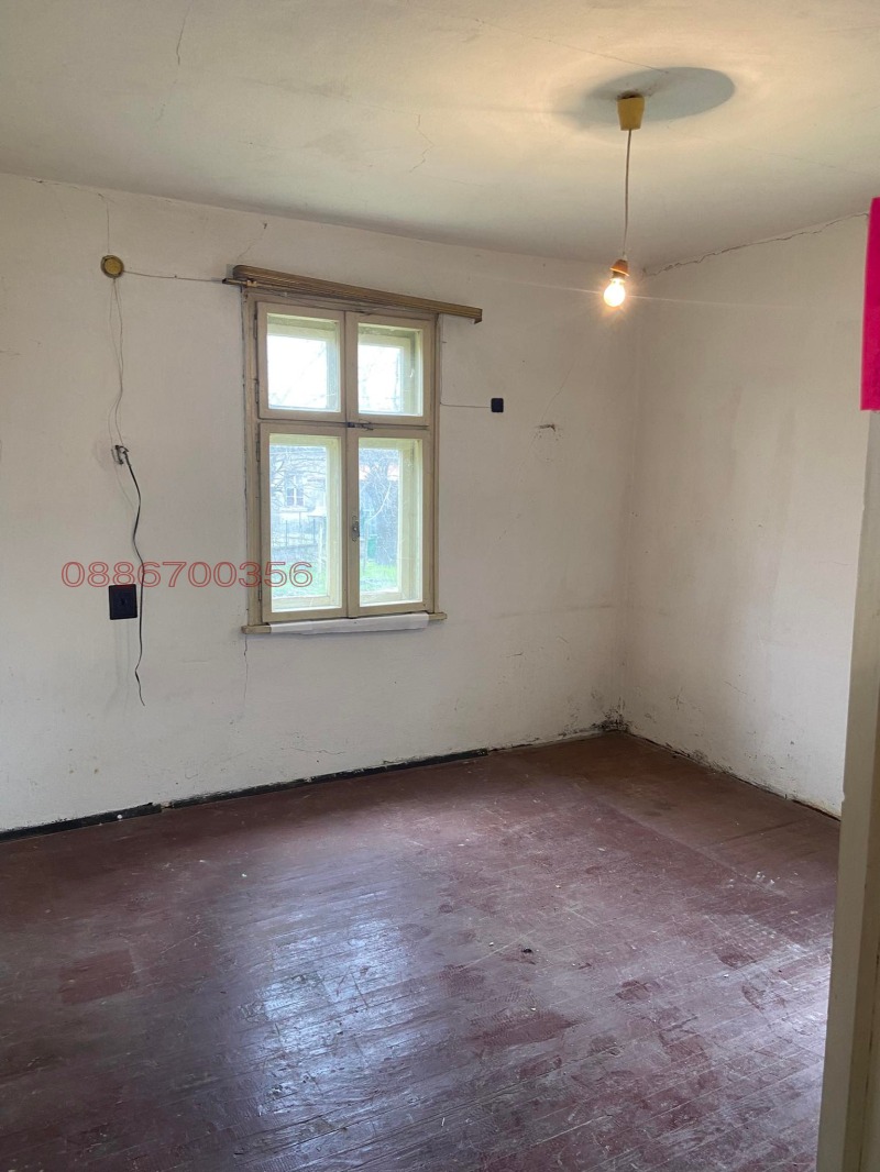 Продава КЪЩА, с. Камено поле, област Враца, снимка 11 - Къщи - 52780772