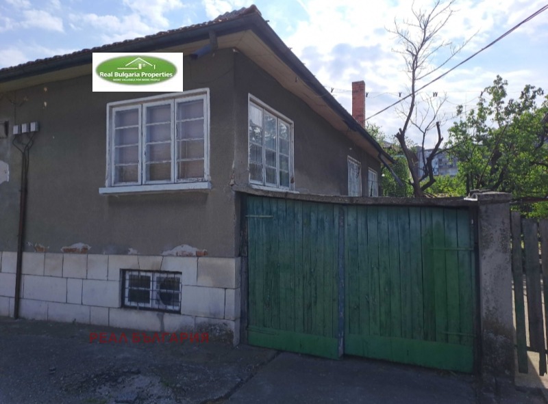 Продава КЪЩА, гр. Русе, Родина 3, снимка 9 - Къщи - 49136046