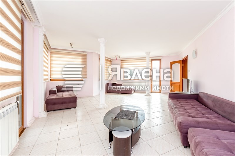 Продава КЪЩА, гр. София, Надежда 4, снимка 9 - Къщи - 54935737