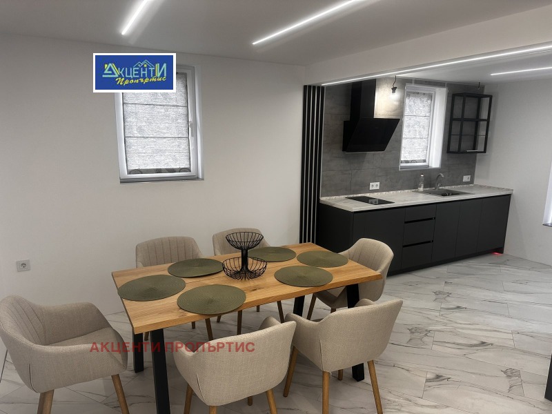 Продава КЪЩА в област Велико Търново, гр. Елена - 220 кв.м / 168 726.32 € » 330 000 лв., АКЦЕНТИ ПРОПЪРТИС