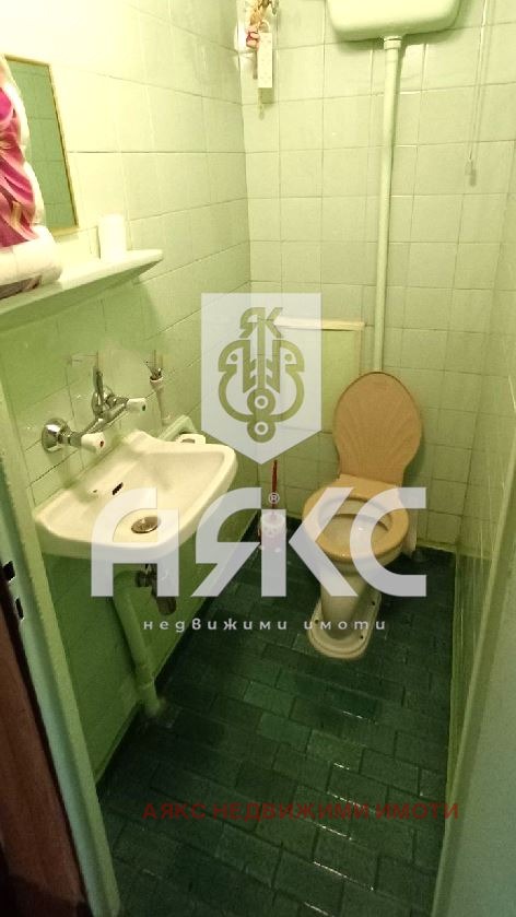 Eladó  2 hálószobás Sofia , Nadezsda 2 , 95 négyzetméter | 89225932 - kép [10]