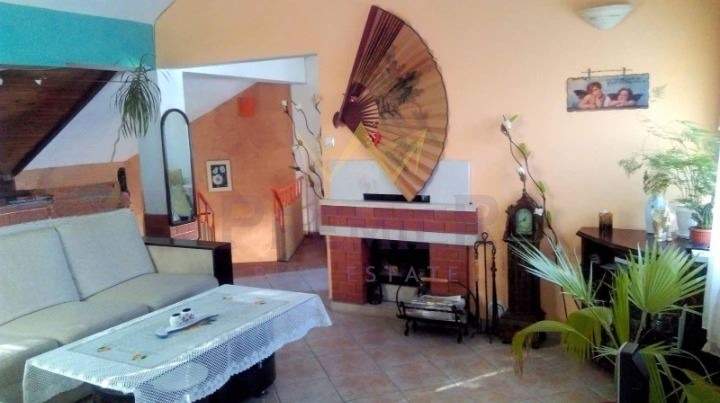 Продава МНОГОСТАЕН, гр. Варна, Център, снимка 4 - Апартаменти - 52719368