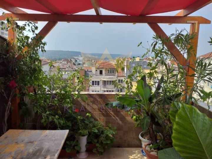 Продава МНОГОСТАЕН, гр. Варна, Център, снимка 2 - Апартаменти - 52719368