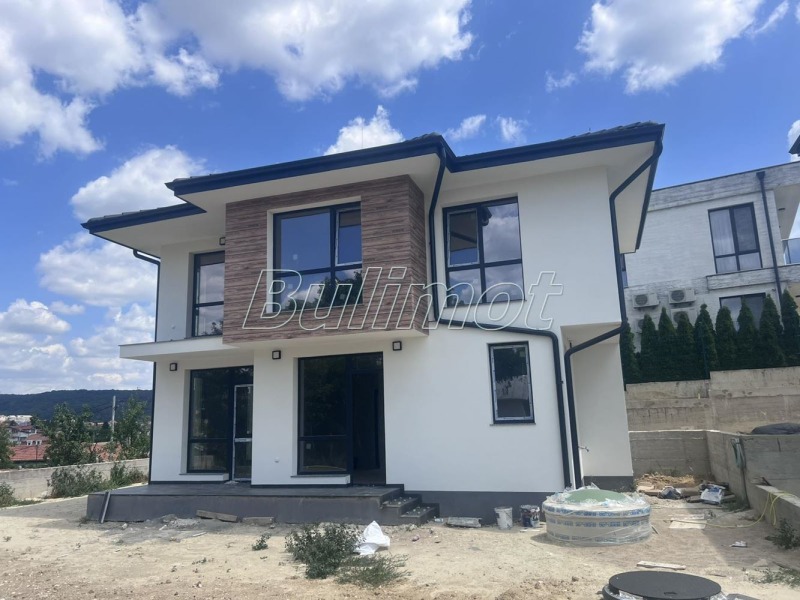 На продаж  Будинок Варна , м-т Горна Трака , 140 кв.м | 94358390