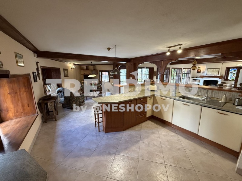 Продава КЪЩА, гр. Банско, област Благоевград