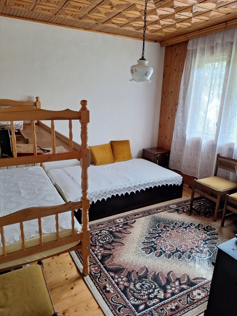 Продава ВИЛА, м-т Мечката, област София област, снимка 4 - Вили - 52785014