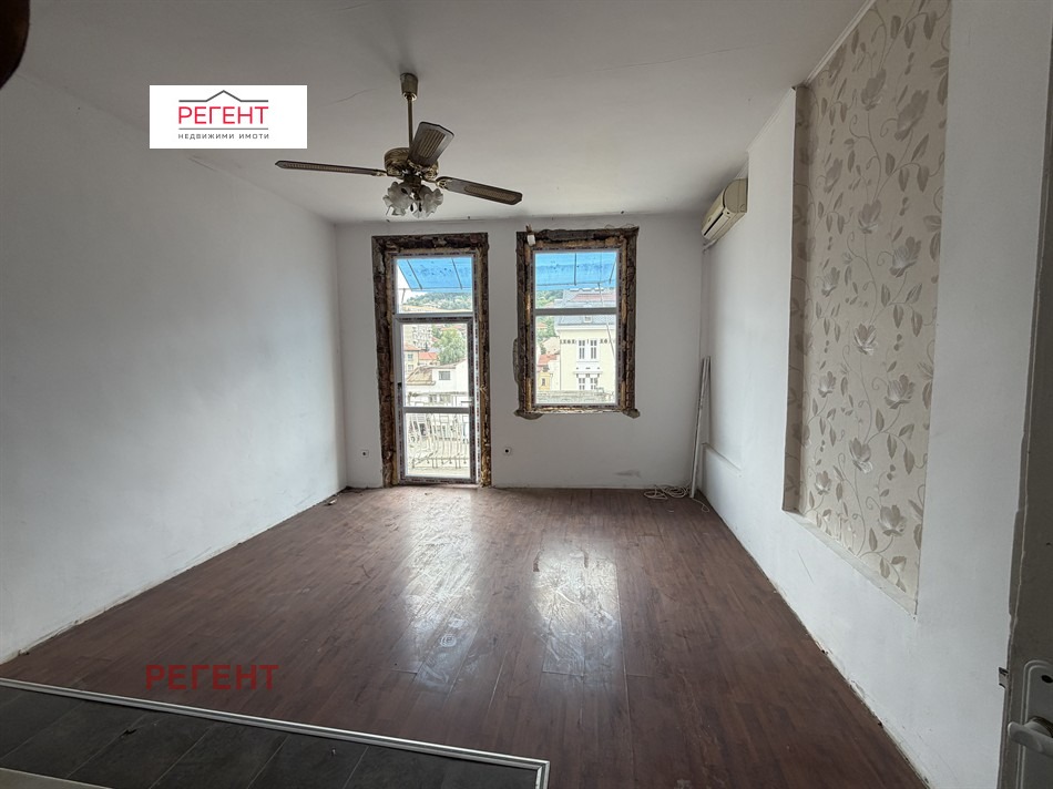 Продава 2-СТАЕН, гр. Габрово, Център, снимка 4 - Апартаменти - 55010091