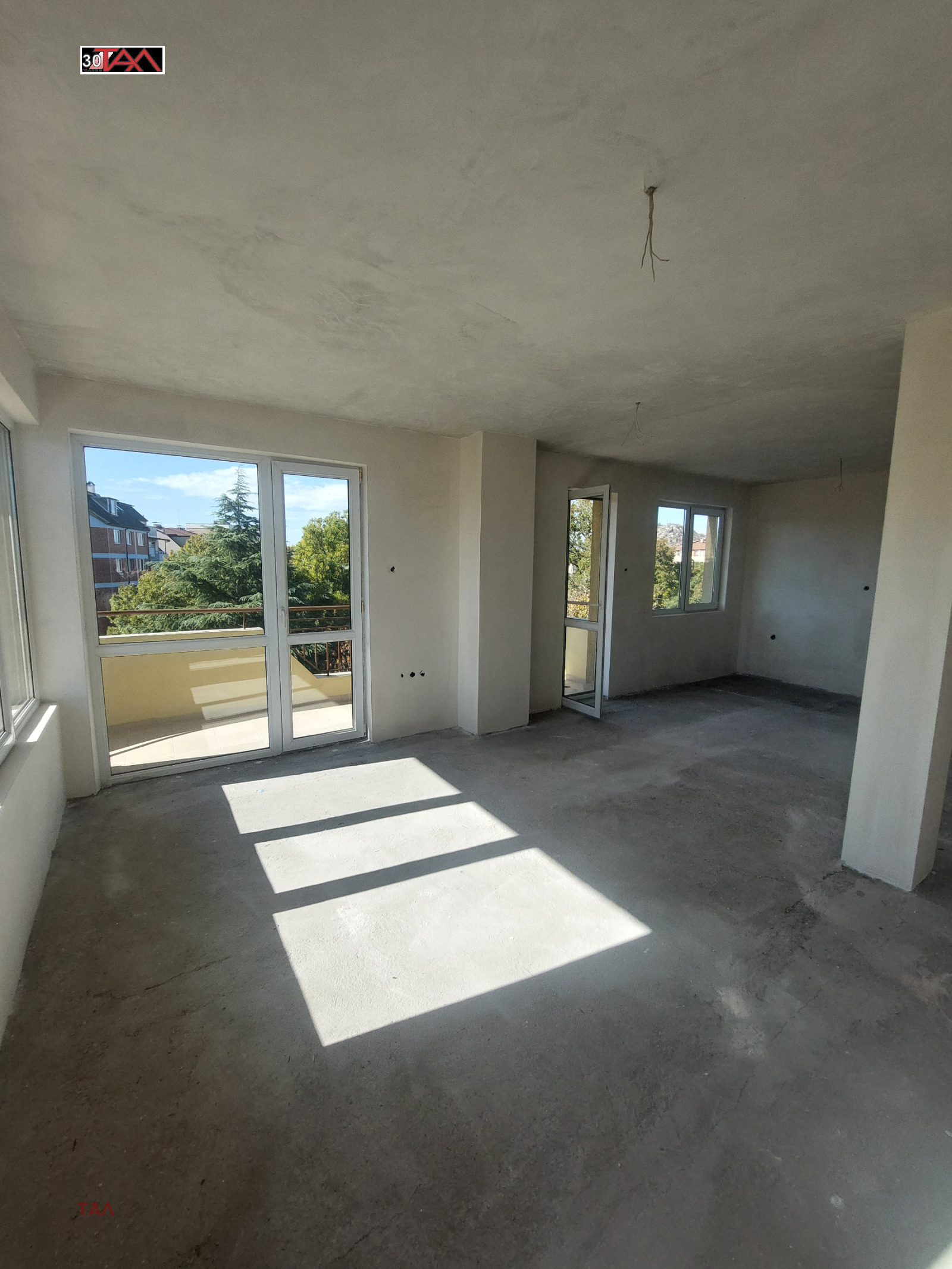 Продава  3-стаен град Пловдив , Кючук Париж , 94 кв.м | 40860079