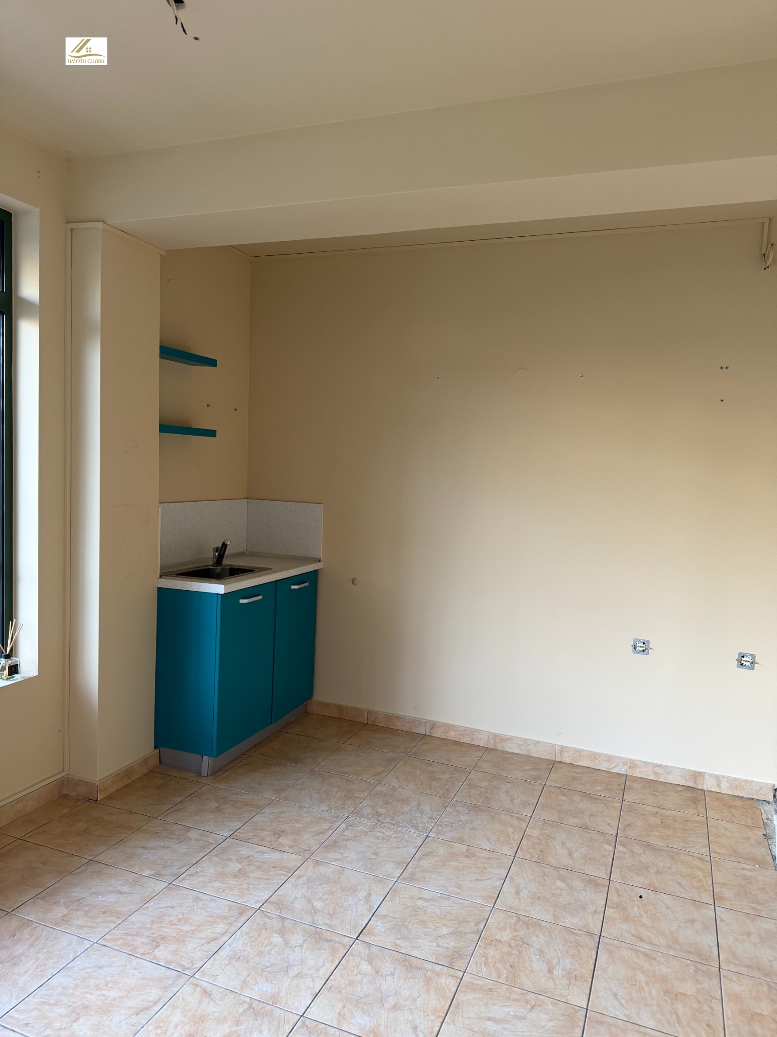 Продава ОФИС, гр. Плевен, Идеален център, снимка 2 - Офиси - 54115180