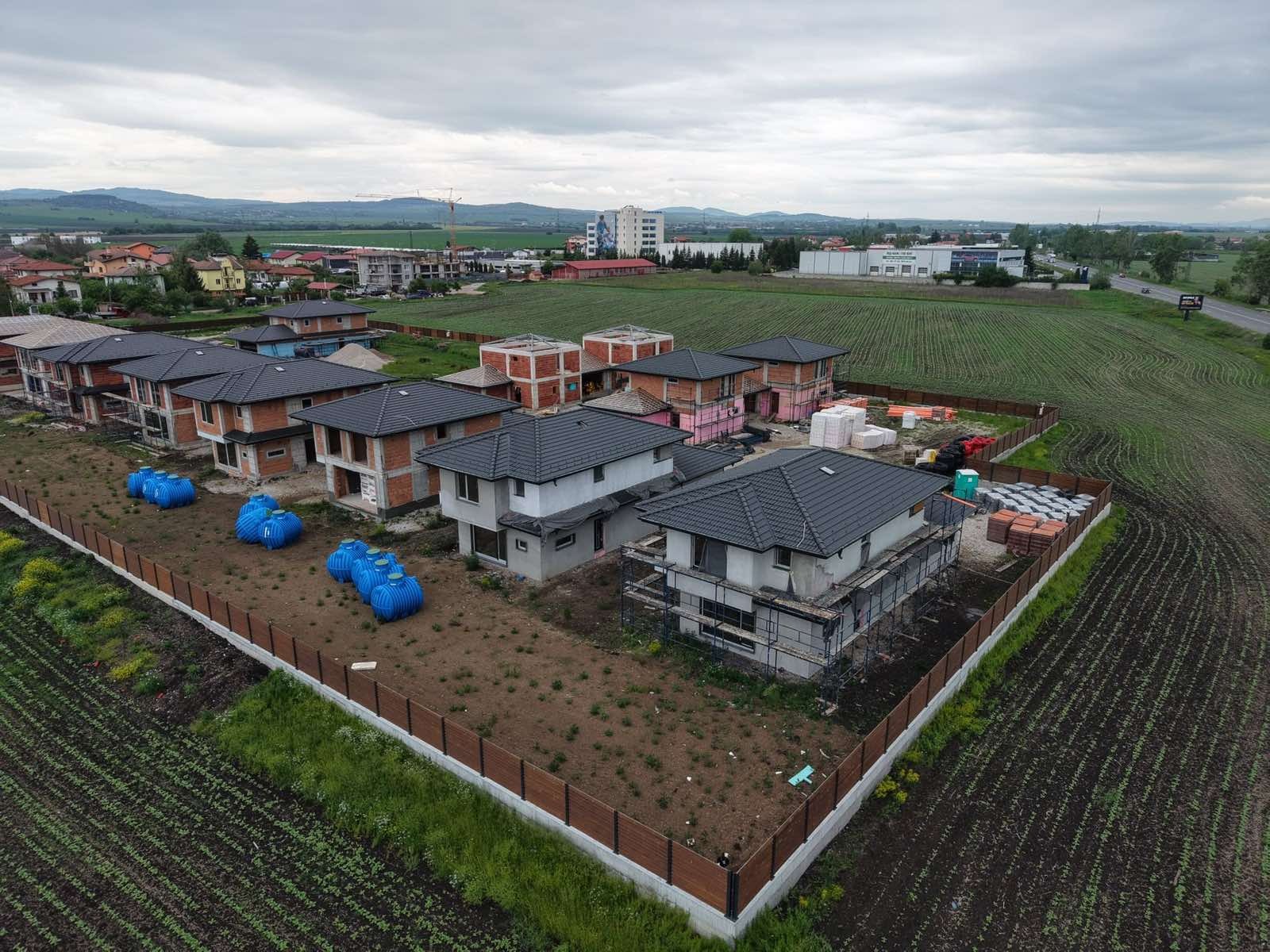 Продава КЪЩА, гр. Божурище, област София област, снимка 6 - Къщи - 52213629