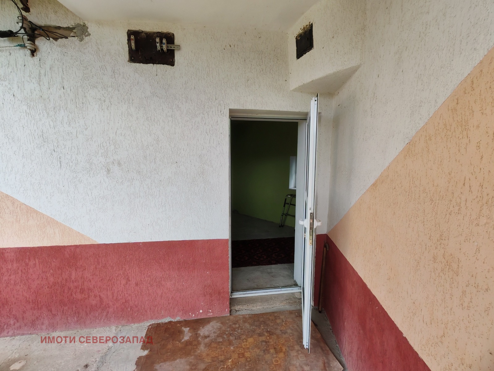 Продава КЪЩА, с. Ерден, област Монтана, снимка 3 - Къщи - 54686681