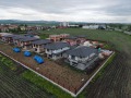 Продава КЪЩА, област София, гр. Божурище • 359500 € / 703120.89 лв. • 19892172 6