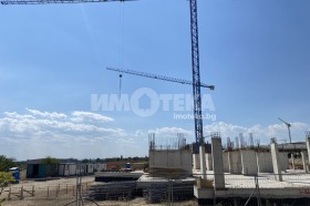 2-стаен град Варна, Кайсиева градина