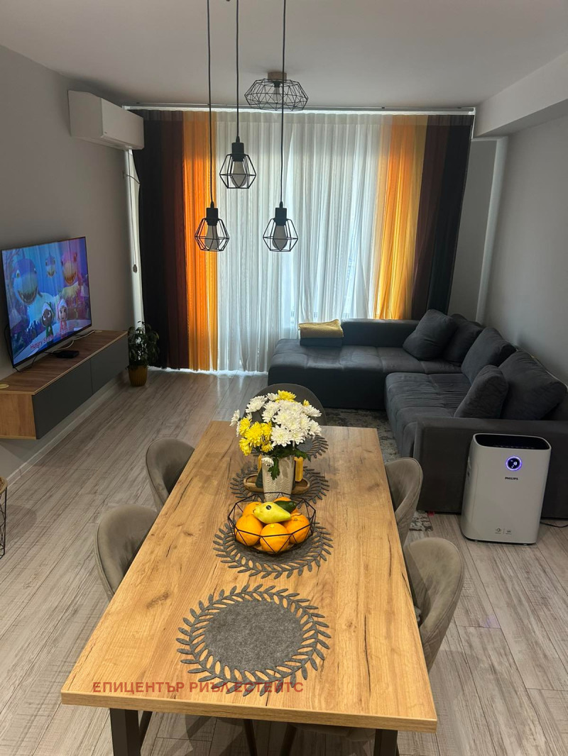 Na prodej  2 ložnice Pernik , Iztok , 94 m2 | 72352583 - obraz [3]