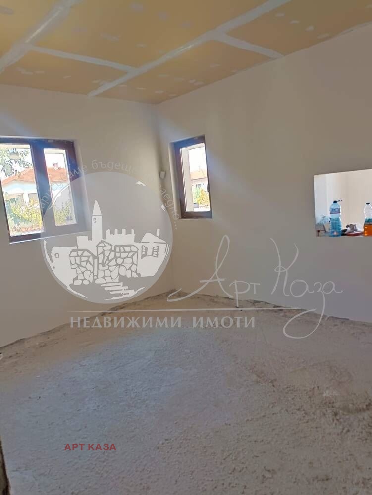 En venta  Casa región Plovdiv , Markovo , 202 metros cuadrados | 12145392 - imagen [2]