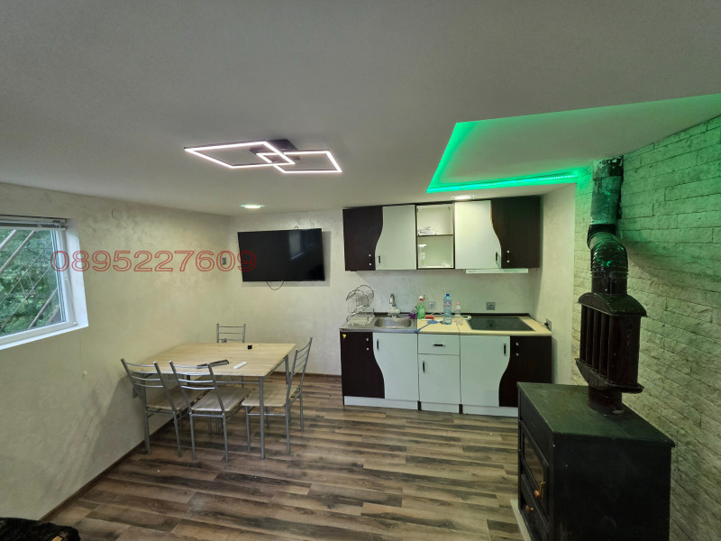 Продава ВИЛА, с. Върбешница, област Враца, снимка 3 - Вили - 52809290