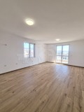 Продава  2-стаен град Варна , Възраждане 3 , 72 кв.м | 53903612 - изображение [2]