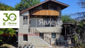 Casa m-t Dolna Traca, Varna