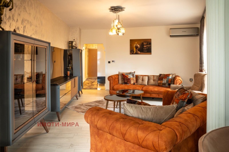Till salu  2 sovrum Haskovo , Ljuben Karavelov , 99 kvm | 29436514 - bild [2]