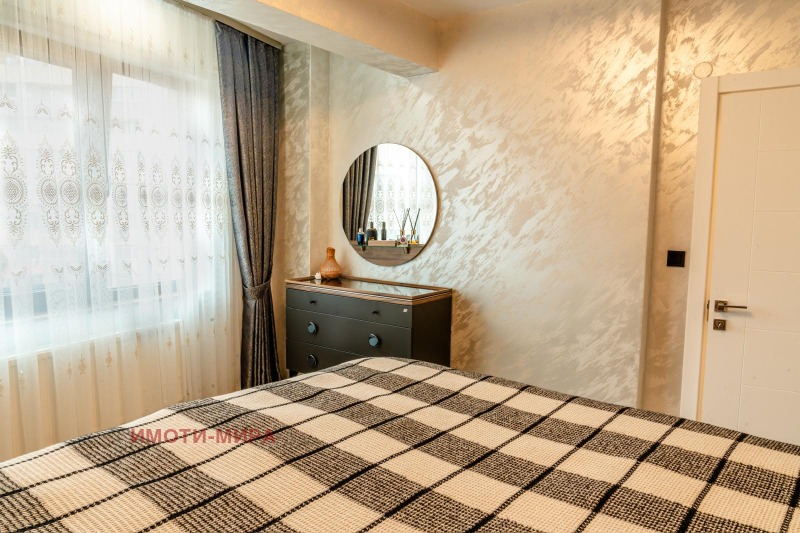 Till salu  2 sovrum Haskovo , Ljuben Karavelov , 99 kvm | 29436514 - bild [12]