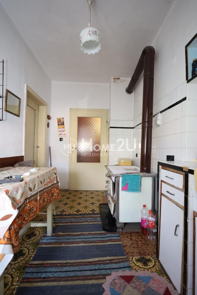 Продава 4-СТАЕН, гр. Нови пазар, област Шумен, снимка 10 - Апартаменти - 55234863
