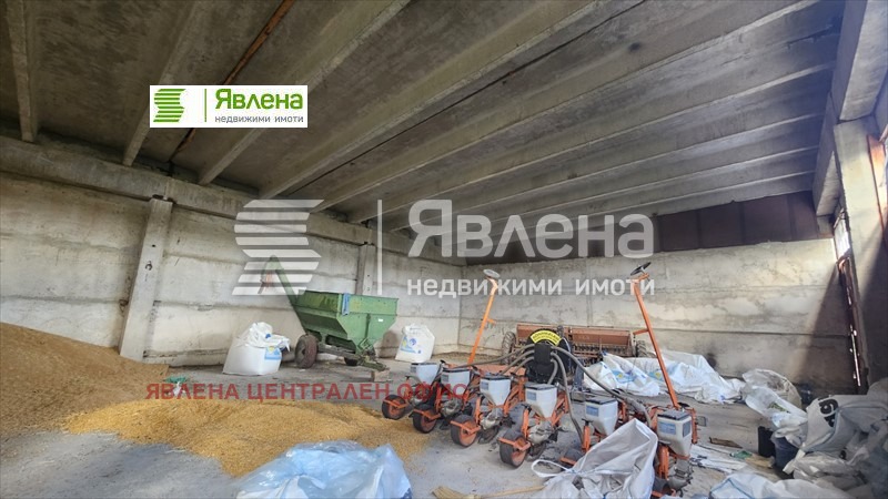 Продава СКЛАД, с. Алдомировци, област София област, снимка 4 - Складове - 47427454