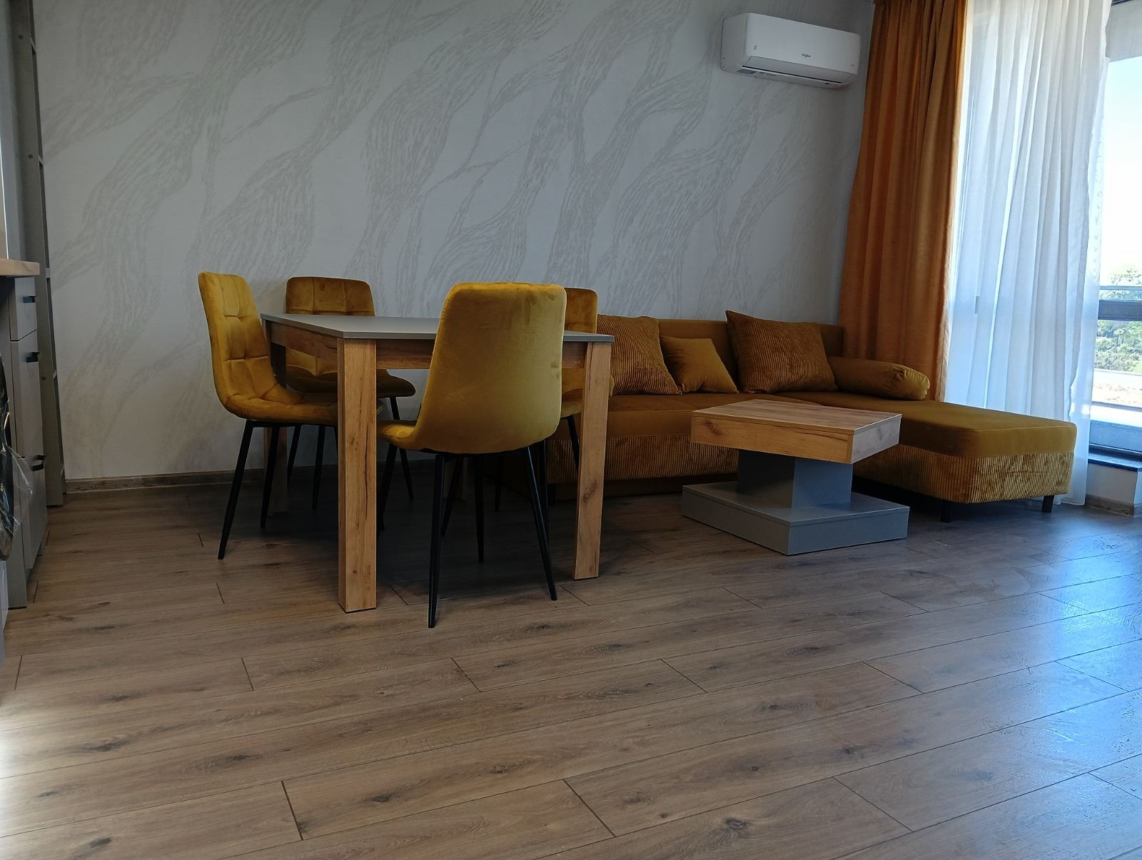 Продава 2-СТАЕН, гр. Пловдив, Остромила, снимка 2 - Апартаменти - 54994267