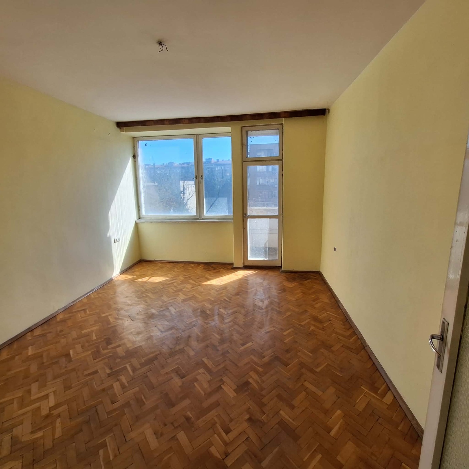 Продава 3-СТАЕН, гр. Стара Загора, Център, снимка 2 - Апартаменти - 53852571