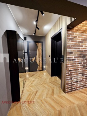 ����� ������� 3-�����,���� �����, ����������>