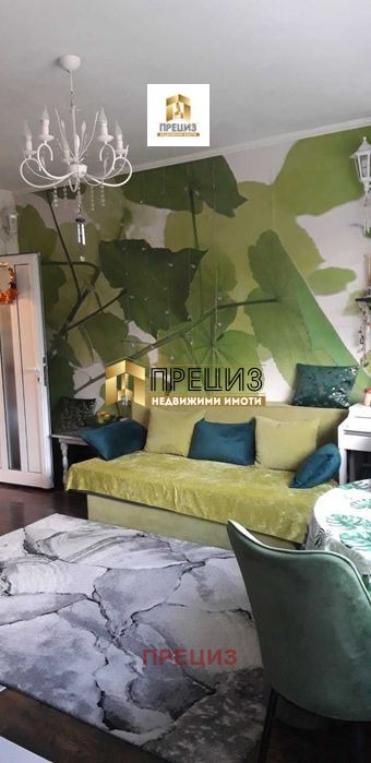 Продава 2-СТАЕН, гр. Шумен, Център, снимка 2 - Апартаменти - 56614246
