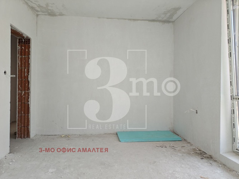 Na prodej  2 ložnice Sofia , Ljulin - centar , 133 m2 | 37631408 - obraz [12]