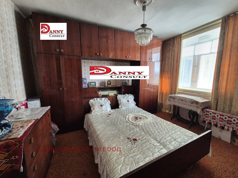 Till salu  2 sovrum region Veliko Tarnovo , Dolna Orjahovica , 82 kvm | 79736084 - bild [2]