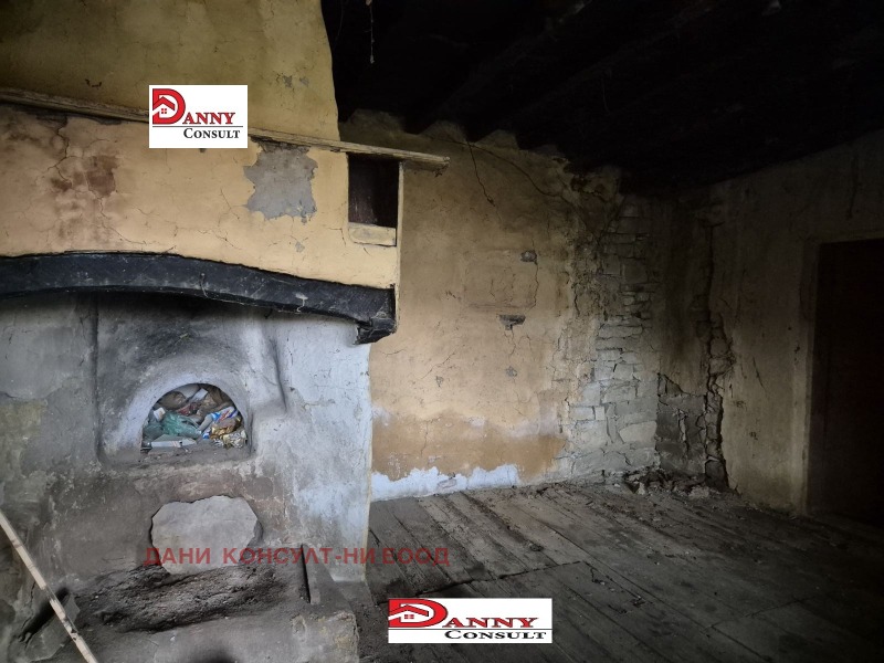 Продава КЪЩА, с. Драгижево, област Велико Търново, снимка 9 - Къщи - 43513787