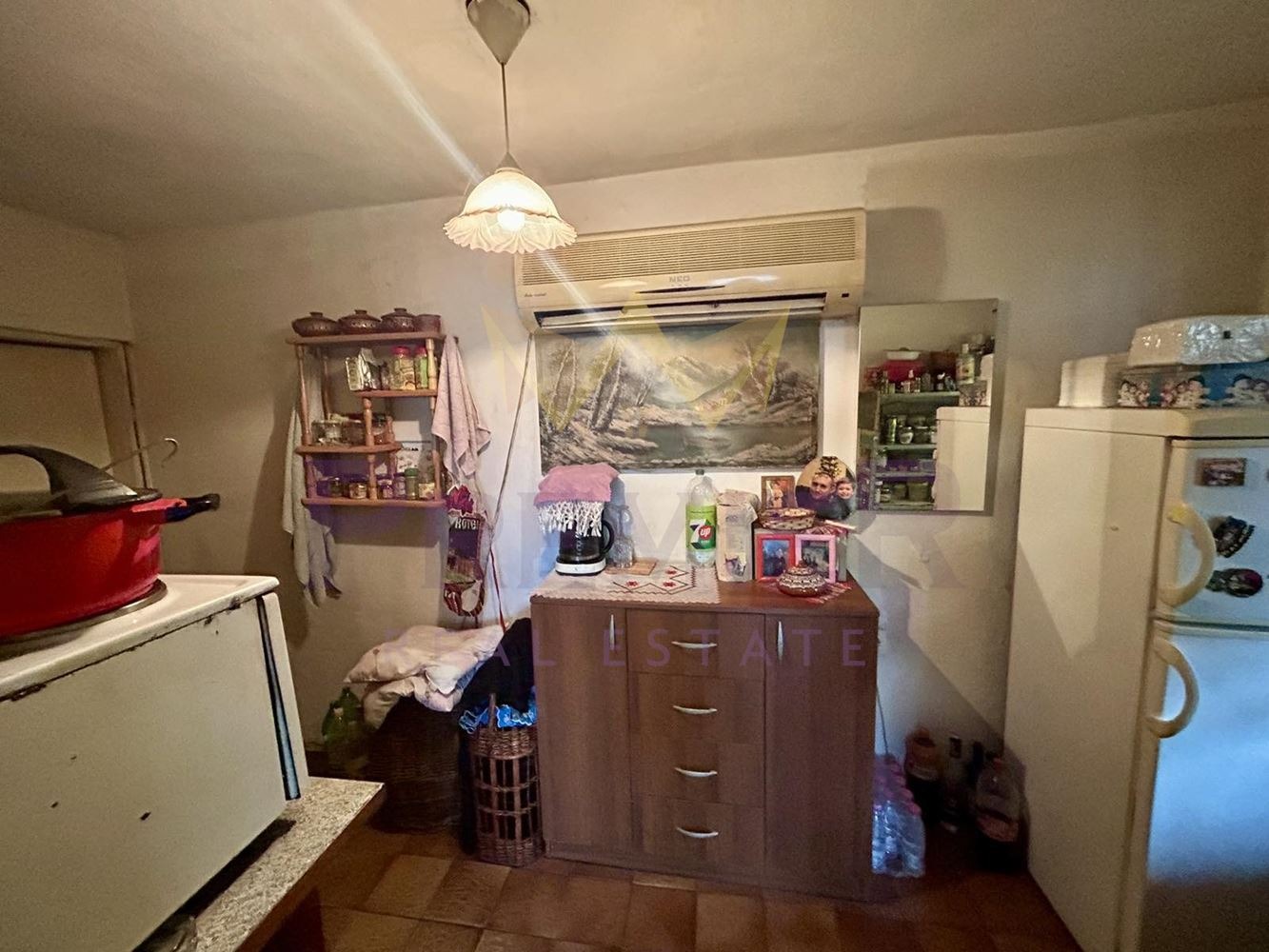 Продава КЪЩА, с. Безводица, област Добрич, снимка 7 - Къщи - 53911125