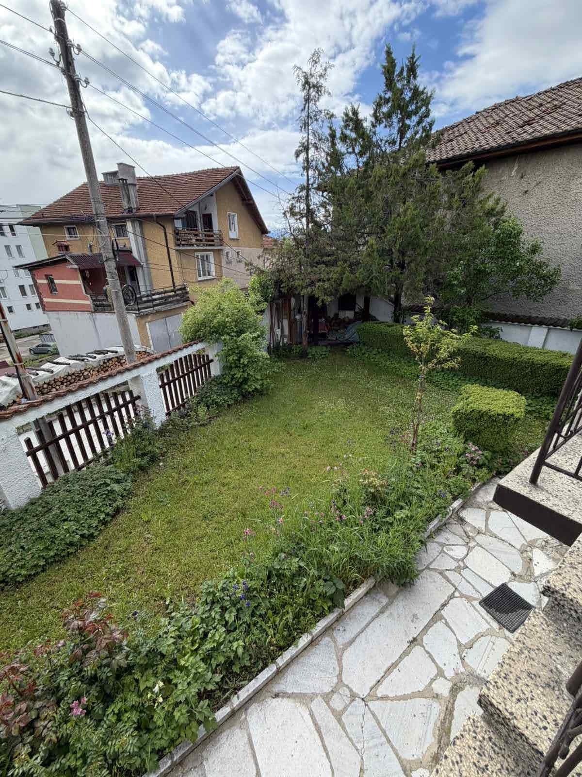 Продава КЪЩА, гр. Велинград, област Пазарджик