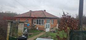 Къща с. Гроздьово, област Варна