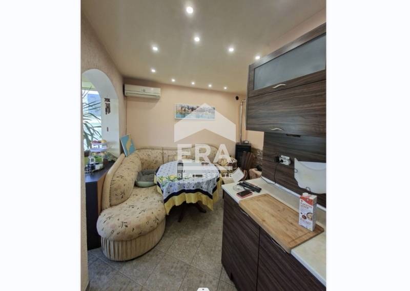 Продава 3-СТАЕН, гр. Варна, Възраждане 2, снимка 5 - Апартаменти - 54975446