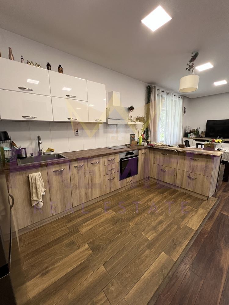 Na prodej  Dům oblast Varna , Sredno selo , 184 m2 | 87163976 - obraz [2]